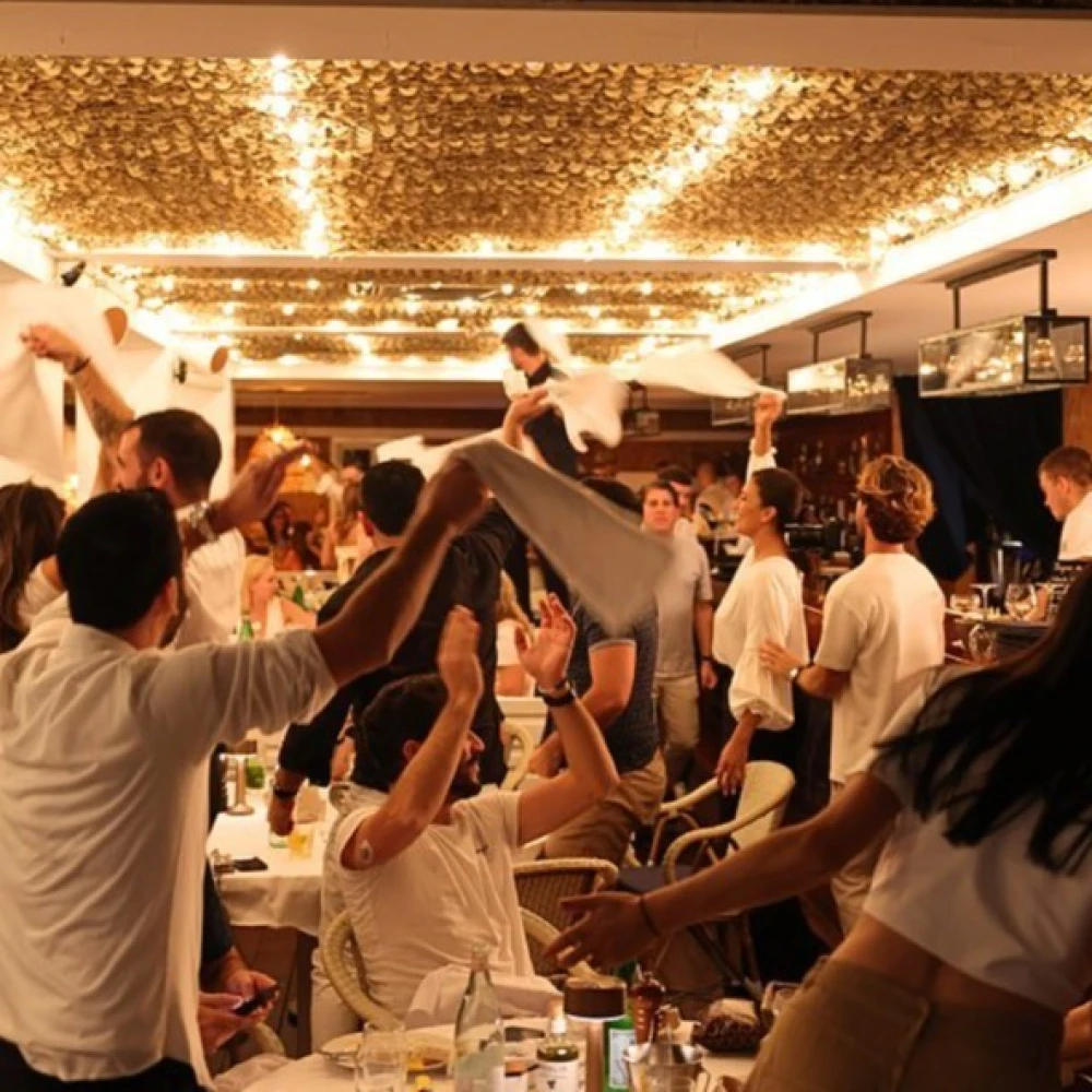 La Gu&eacute;rite restaurant on the harbor in Gustavia, one of the best restaurants in St Barts